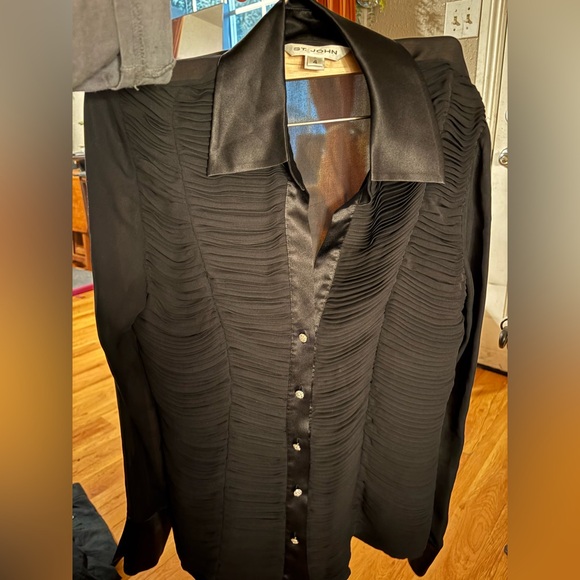 St. John 100% Silk Pleated Front Collared Rhinestone Button Blouse - Picture 1 of 8